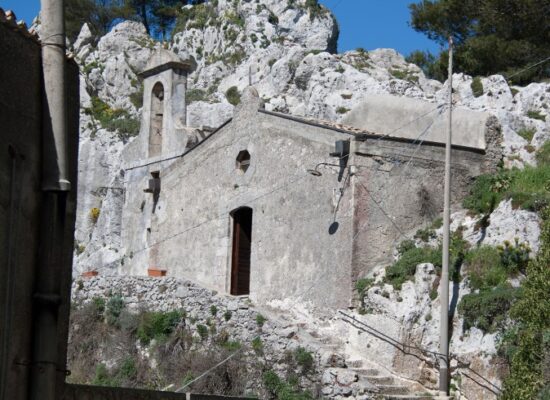 chiesa rupestre della pietà 2